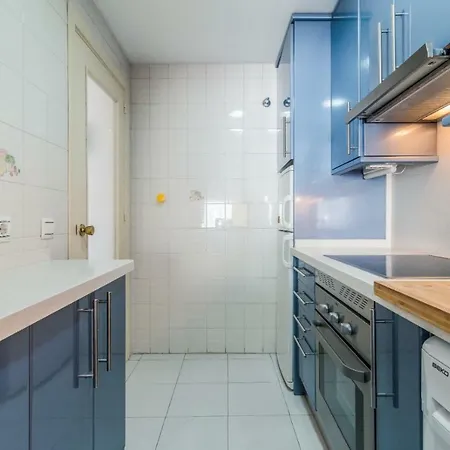 Townhall 2 Bed + Pool - Vakantiehuis Torremolinos