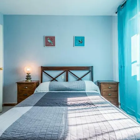 Townhall 2 Bed + Pool - Vakantiehuis *
