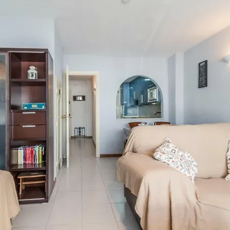 Townhall 2 Bed + Pool - Vakantiehuis *