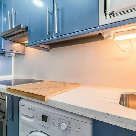 Townhall 2 Bed + Pool - Torremolinos