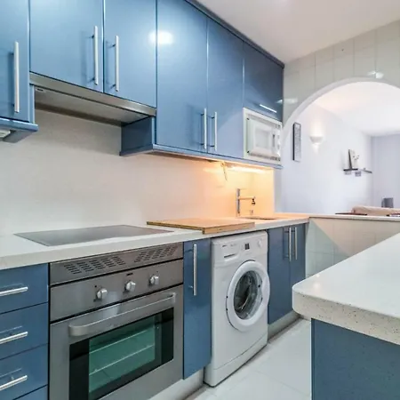 Townhall 2 Bed + Pool - * Torremolinos